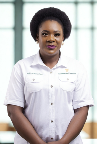 Tisa Lyempe, Secretary and Receptionist